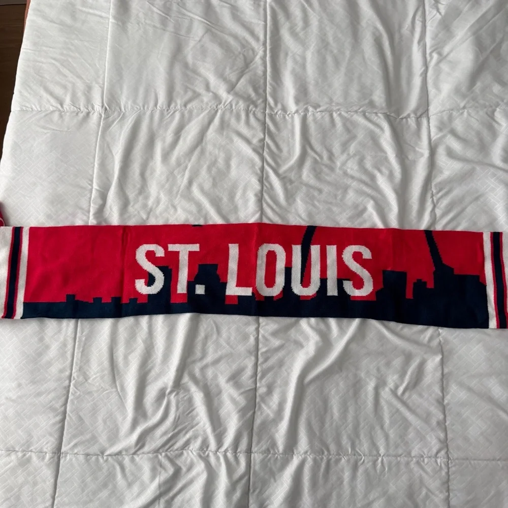 St Louis City Skyline Soccer Scarf Red Navy White Fringe Wells Fargo MLS Fan